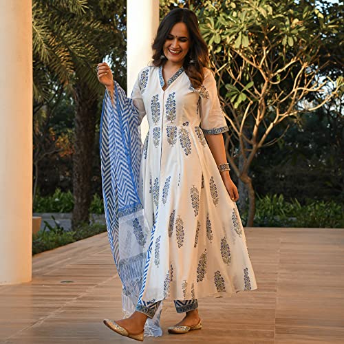 KLOSIA Women Block Printed Kurta and Pant Set with Dupatta. (XX-Large) White